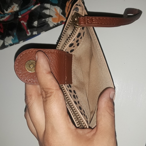 Target Wallet - Picture 2 of 4